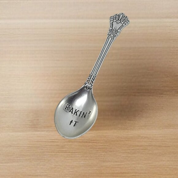 Mud Pie Faking it!  "Not Handmade" White Bowl and Silver Spoon Set - NWOT - Picture 5 of 6